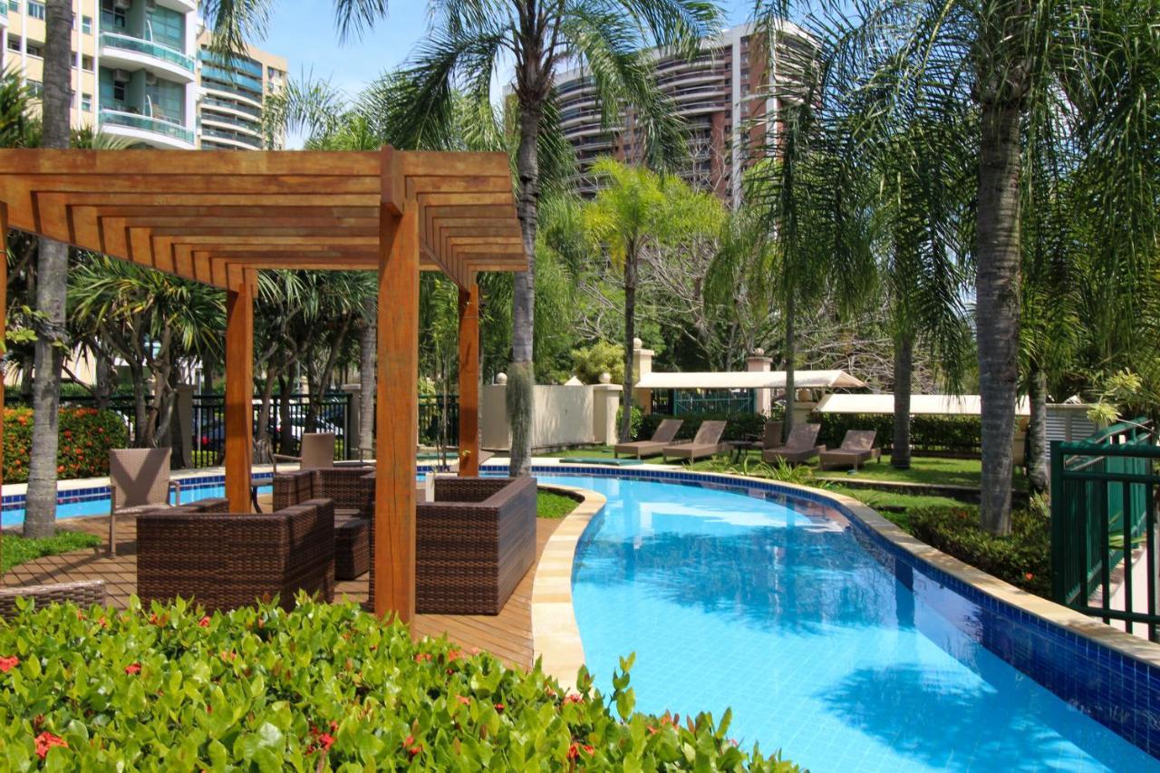 Barra Da Tijuca - 508 - De Frente Para Maravilhosa Piscina - Estacionamento Gratuito - Academia Comphania Atletica - Balsa Para Praia Gratis - Microondas - Geladeira Grande - Recepcao 24Horas - Wi-Fi - Com Pia Rio de Janeiro Exterior photo