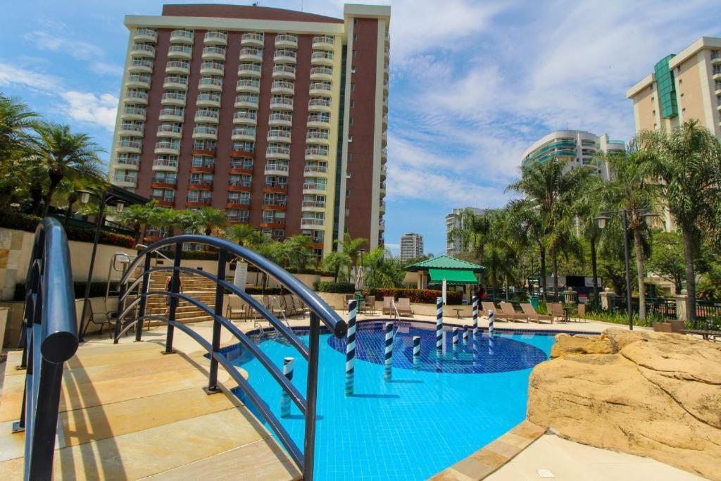Barra Da Tijuca - 508 - De Frente Para Maravilhosa Piscina - Estacionamento Gratuito - Academia Comphania Atletica - Balsa Para Praia Gratis - Microondas - Geladeira Grande - Recepcao 24Horas - Wi-Fi - Com Pia Rio de Janeiro Exterior photo
