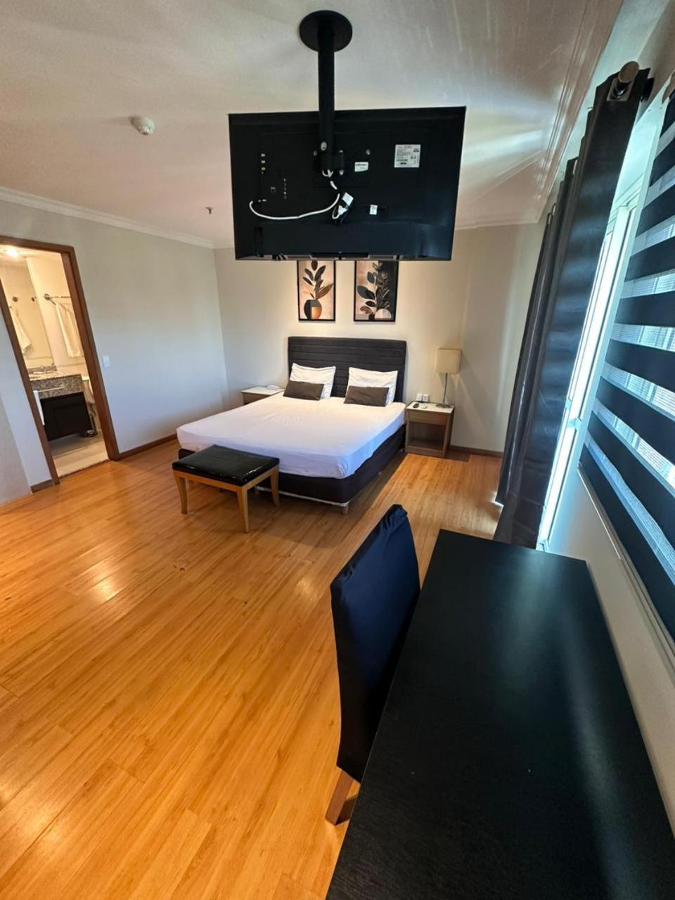 Barra Da Tijuca - 508 - De Frente Para Maravilhosa Piscina - Estacionamento Gratuito - Academia Comphania Atletica - Balsa Para Praia Gratis - Microondas - Geladeira Grande - Recepcao 24Horas - Wi-Fi - Com Pia Rio de Janeiro Exterior photo