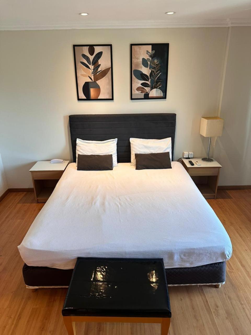 Barra Da Tijuca - 508 - De Frente Para Maravilhosa Piscina - Estacionamento Gratuito - Academia Comphania Atletica - Balsa Para Praia Gratis - Microondas - Geladeira Grande - Recepcao 24Horas - Wi-Fi - Com Pia Rio de Janeiro Exterior photo